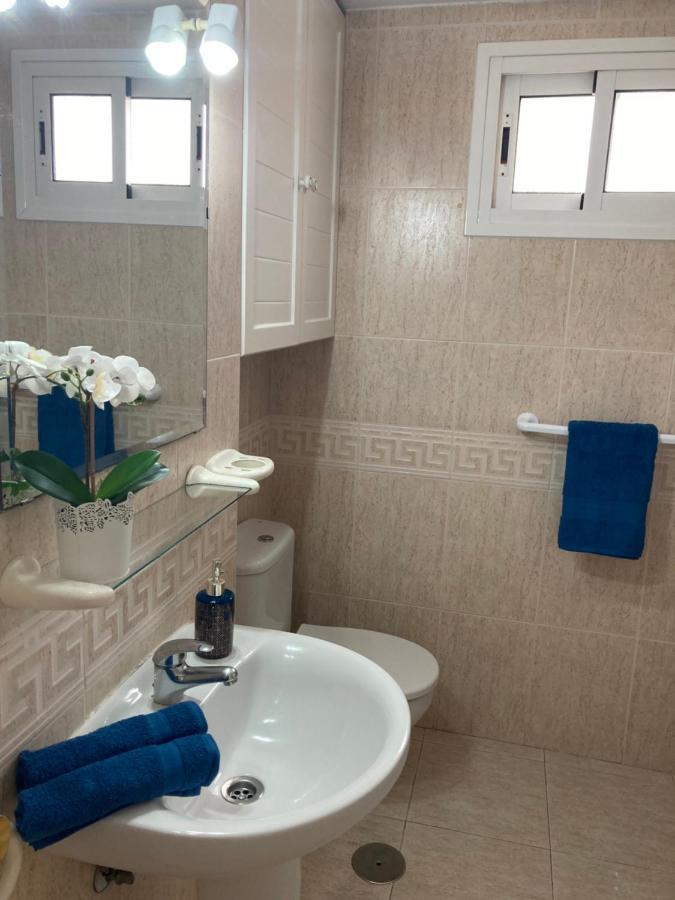 Preciosas Habitaciones En La Casa De May Arona  Eksteriør billede